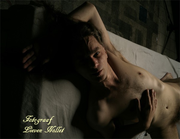 Lebendige Verrenkungen